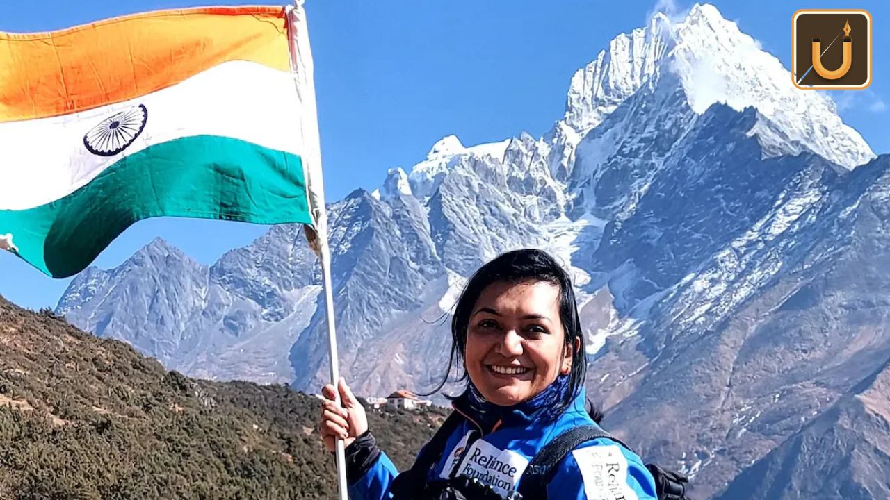 Usthadian Academy / Indian Skydiver Shital Mahajan Makes History Near Mt Everest | 18 nov 2023 Usthadian Academy / Indian Skydiver Shital Mahajan Makes History Near Mt Everest